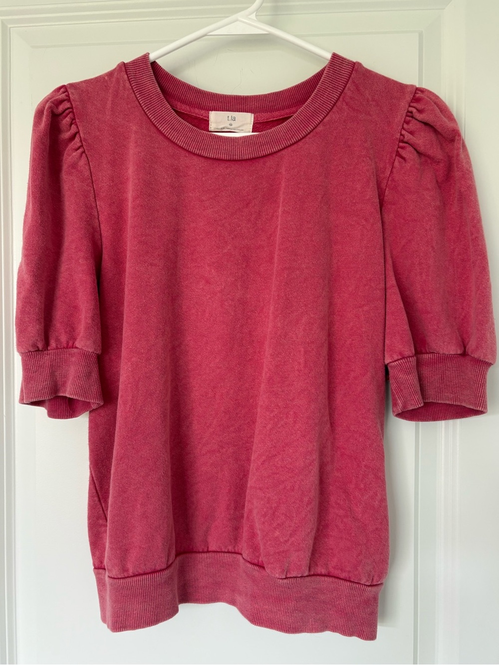 T Anthropologie T.La Puff Sleeve Cropped Sweatshirt Pink Mineral Wash Size med